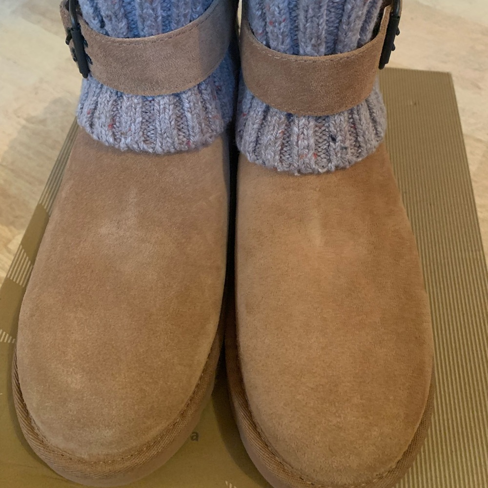 UGG Women’s Cambridge Chestnut Boot Size 7